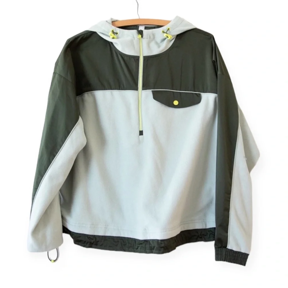 Athleta Women's Green White Zion Microfleece 1/4 Zip Hoodie Jacket Sz Small - Picture 4 of 8